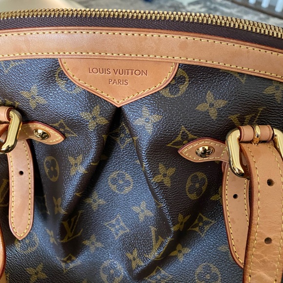Louis Vuitton Tivoli GM - Picture 2 of 16